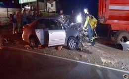 Motorista sofre graves ferimentos em colisão entre carro e trator na SC-163 
