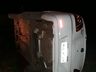 Bombeiros de Iporã Do Oeste atendem um capotamento e colisão entre carro e trator 