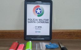 Polícia encontra drogas em veículo no centro de Itapiranga