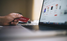 Agência Brasil explica direitos do cliente na hora de trocar produto