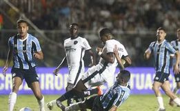 Grêmio perde a quarta partida consecutiva e entra no Z4 do Brasileirão 