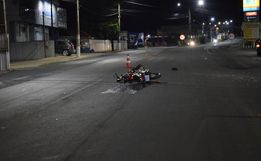 Acidente deixa duas pessoas feridas no centro da cidade