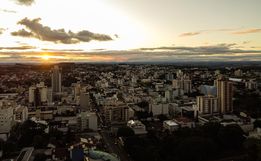IBGE e CAGED apontam que SMO tem quase 44 mil  habitantes e gerou 895 novas vagas de emprego