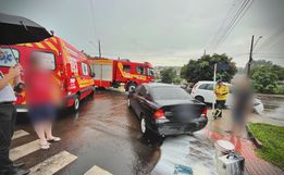 Acidente entre dois carros deixa mulher ferida no Bairro São Luiz, em SMO