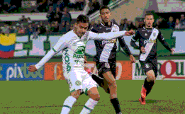 Com extrema facilidade, Chape goleia a Ponte Preta na estreia de Dal Pozzo