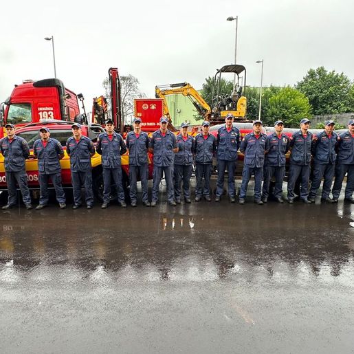 Bombeiros de SMOeste reforçam buscas no Vale do Taquari no RS