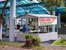 Feirantes iniciam comercialização de produtos na Área coberta da Praça Central 