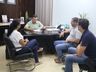 Administração assinaOrdem de Serviço para obras de calçamento na área urbana