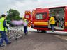 Bombeiros socorrem adolescente após acidente com makita em Bandeirante 