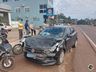 Dois veículos se envolvem em acidente na Avenida Gustavo Fetter