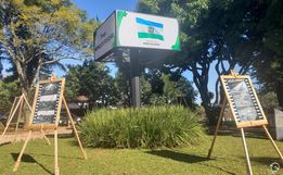 Biblioteca de Iporã do Oeste realiza exposição de fotos históricas na praça