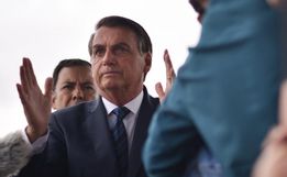 Bolsonaro diz que ataque dos EUA no Iraque 'vai impactar' preço dos combustíveis no Brasil
