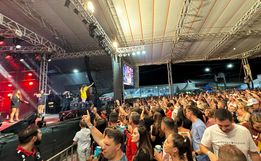 Show de Lauana Prado reúne 14 mil pessoas no parque da Faismo