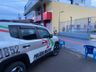 Homem é preso após ameaçar mulher com pedaço de garrafa em SMOeste