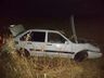 Carro capota e deixa três feridos em acidente na SC-161