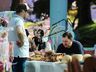 Feira Regional de Artesanato movimenta praça em São Miguel do Oeste