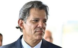 Governo vai baixar IOF e rever isenções fiscais, anuncia Haddad