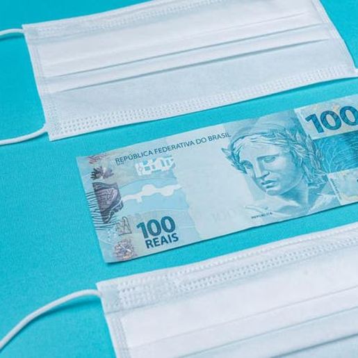 Auxílio emergencial 2021 vira lei e primeira parcela deve ser paga em abril