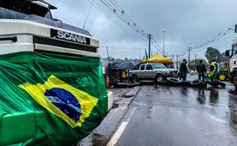 Veja quais rodovias e trechos estão bloqueados em Santa Catarina nesta segunda-feira