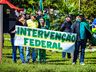 Imagens: Manifestantes pedem intervenção Federal em frente ao 14ºRCMec