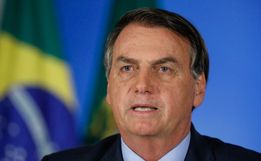Bolsonaro diz que Moro aceitaria demissão de Valeixo depois de ser indicado para o STF