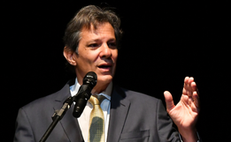 Governo não reajustará IR neste ano para manter meta fiscal, mas custo político deve ser alto