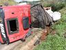 Motorista fica ferido em tombamento de carreta na PR-180 