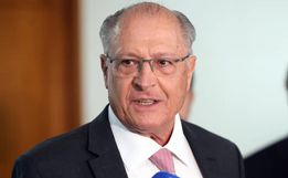 Alckmin recebe empresários de madeireiras e moveleiras de SC com foco no tarifaço