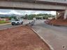 Tráfego de veículos embaixo do viaduto da BR 163 em São José do Cedro é liberado