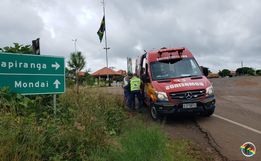 Homem fica ferido em queda de motocicleta após sofrer mal súbito