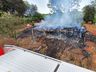 Casa é destruída por incêndio no interior de SJCedro