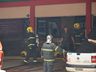 Incêndio de grandes proporções atinge supermercado e residências em SMOeste