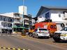 Caminhão desgovernado causa diversos danos em postes, veículo e residência de Iporã do Oeste