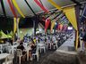Bailões e DJ animam público na noite deste sábado na 45ª Oktoberfest