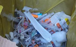 Mulher é indiciada por descarte irregular de materiais hospitalares em Maravilha