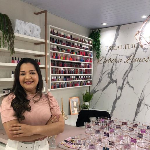 VÍDEO: Esmalteria Débora Lemos inaugura novo espaço em Campo Erê  