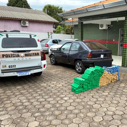 Ação conjunta PRF e PM apreende 167KG de maconha em Pinhalzinho
