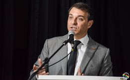 TJ suspende tramitação do processo de impeachment movido contra o governador de SC