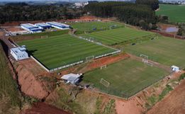 Azuriz reúne principais equipes de base do futebol brasileiro na Copa Umbro
