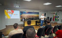 Reunião discute cotas de aviários para investimentos em São Miguel do Oeste