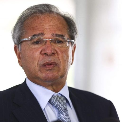 Paulo Guedes defende vacinação em massa ‘o mais urgente possível’