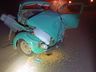 Idoso morre após colisão entre Fusca e caminhão em Anchieta