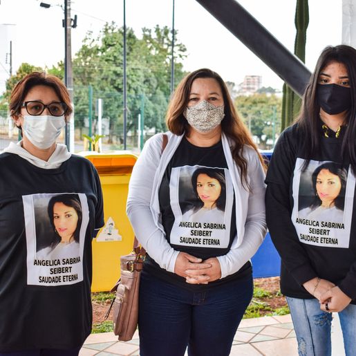 Familiares pedem justiça pela morte de Angélica Sabrina Seibert