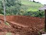 Secretaria de Agricultura de Guaraciaba realiza terraplenagem em Linha Caravaggio