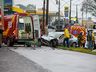 Colisão frontal entre carreta e carro deixa dois feridos na Avenida Willy Barth; Assista