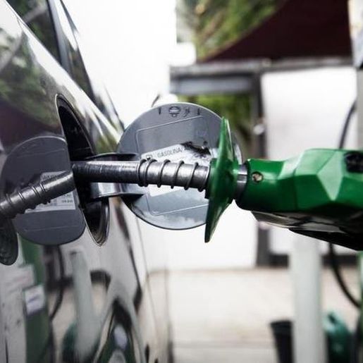Preço médio da gasolina passa de R$ 4,50 para R$ 5,07 em apenas dois meses 
