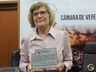 Primeira bibliotecária de Itapiranga é homenageada em sessão solene