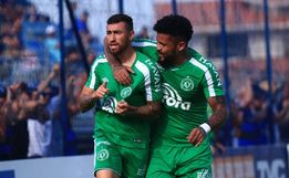 Chapecoense vence e avança às quartas de final do Catarinense
