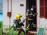 Casa é atingida por incêndio em São Miguel do Oeste; fotos