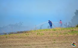 Bombeiros combatem incêndios e alertam para os riscos no período de estiagem
